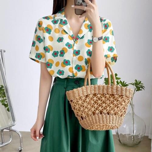 Women Blouses 2021 Summer Fashion New Shirts Retro Casual Floral Printing Short Sleeve Lady Buttons Tops Clothing Female Blusas