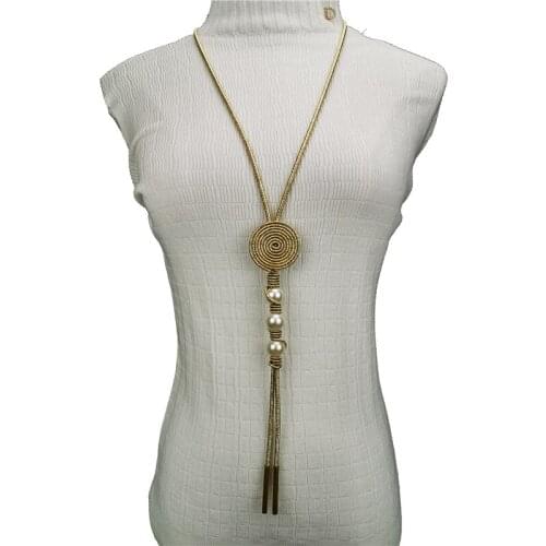 UKEBAY New Luxury Gold Pendant Necklaces Women Screw Thread Accessories Designer Jewelry Necklace 4 Color Alloy Black Roes Gold