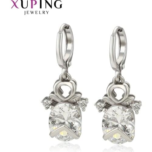 Xuping Jewelry Fashion New Arrival Trendy Special Drop Earrings for Women Party Gift A00677570