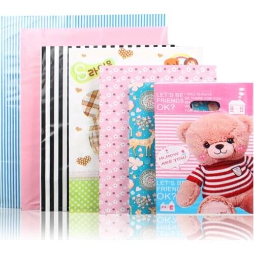 50Pcs/Lot Waterproof Plastic Gift Bags Candy Jewelry Packaging Bag With Handle 3 Sizes Clothes Store Shopping Packing Bags