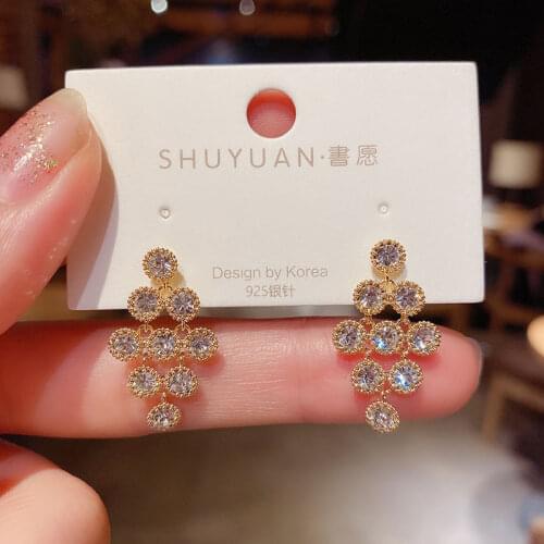 French high-end earrings women 2020 trend new temperament short earrings elegant Jewelry Earrring exquisite Fashion Stud Earring