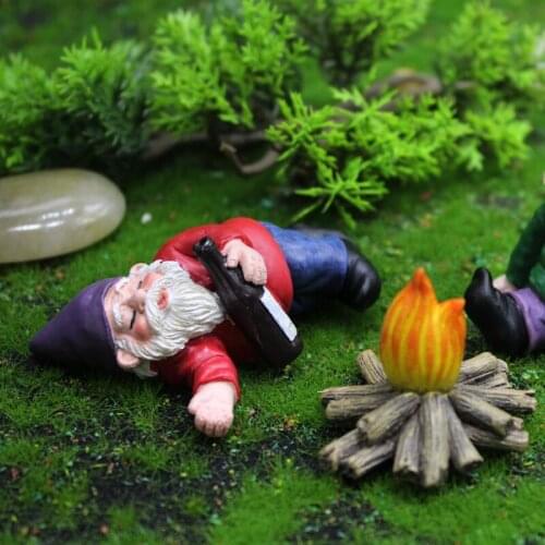 Resin Garden Gnome Statue Christmas Dress Up DIY Garden Decoration Resin Gnome Decor Christmas Gift NW