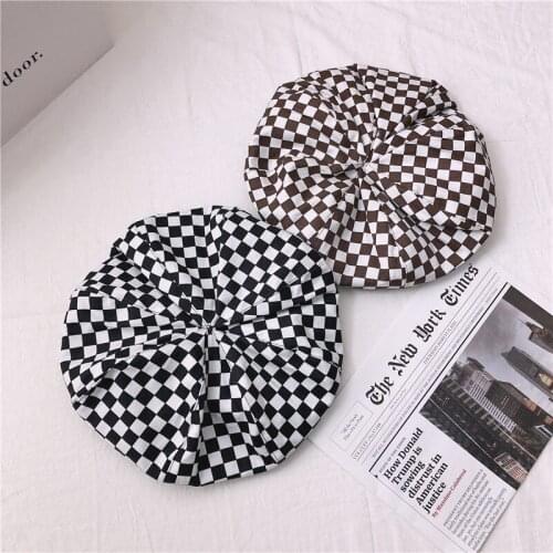 Japanese Women Plaid Beret Hat Spring Autumn Black White Plaid Retro Octagonal Big Head Painter Hat