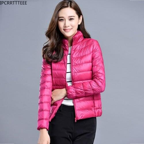 Women Long Sleeve Warm Slim Autumn Short Coat Light Down Jacket Coat 90% White Duck Down Coat Lady Hooded Winter Coat
