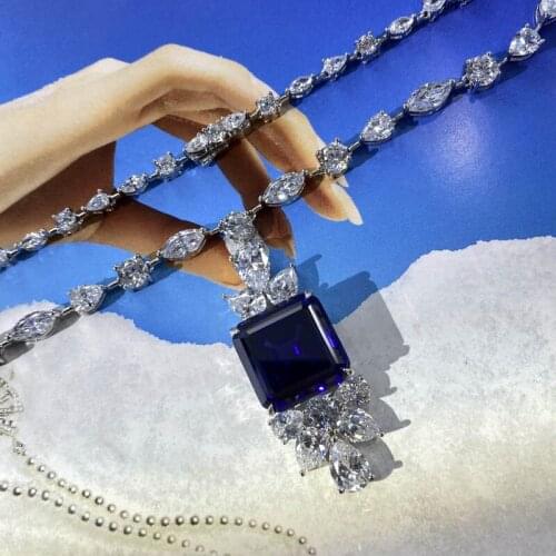 New luxury 925 silver necklace, synthetic high carbon diamond 18 * 18, elegant and noble 40cm, necessary for Party anniversary
