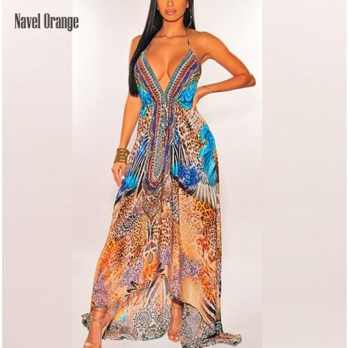 Sexy sweetheart neck self-tie halter straps contemporary fit dress Sleeveless cutout back wild print fashion beach style Vestido