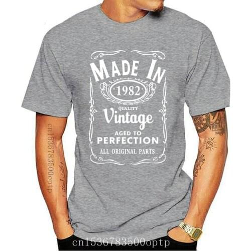 New Made in 1982 T-Shirt Born 34th Year Birthday Age Present Vintage Funny Mens Gift mens top tees