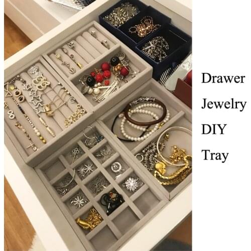 Fashion Hot Sale DIY Rings Bracelets Gift Box Jewelry Storage Tray Jewellery Organizer Earrings Holder Small Size Fit Most Room