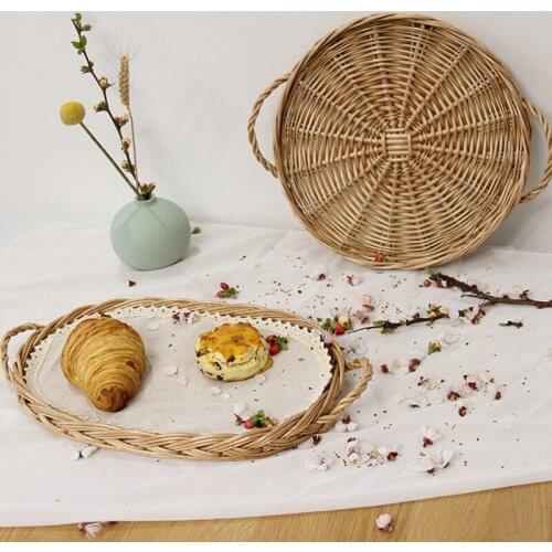Handwoven Rattan Storage Tray with Handle Round Wicker Basket Bread Food Plate Fruit Cake Baking Platter Dinner Serving Tray