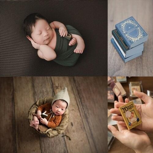 Newborn Photography Props Retro Mini Books For Baby Shoots Accessories Studio Creative Props Photo Decorations Vintage Cartoon