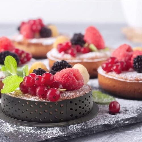 MLGB Mousse Round Cake Mold Dessert Baking Tool Cake Decorating Ring Reusable Round Perforated Plastic Baking Accessories