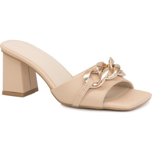 Gedikpasalı Bno 080 Beige 2021 Summer Season Women 'S Slippers Low Square Heel Patent Leather Evening Dresses Business Party Skirt Chain Buckle elegant