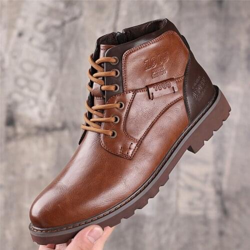 2022 New Vintage British Autumn Winter Men Shoes High Quality Ankle Boots Big Size Platform Breathable Tooling Desert Boots