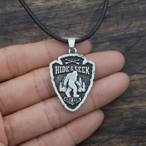 12pcs Pine Tree Mountian Bigfoot Necklace Inspire Spirit Faith Jewelry For Women Men