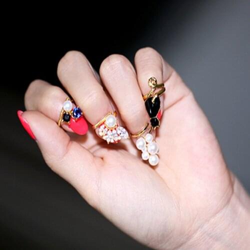 Crystal Design Temperament Party Rings Fashion Personality Nail Decoration Joint Ring Women Vintage Pearl Wedding Jewelry Gifts