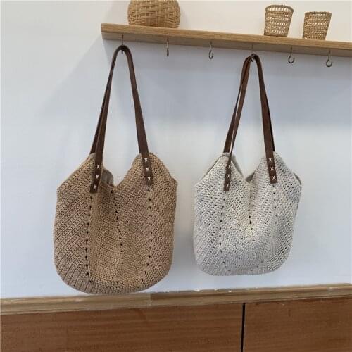 Casual straw women shoulder bags wicker woven ladies handbags handmade summer beach rattan bag female messenger bag large totes