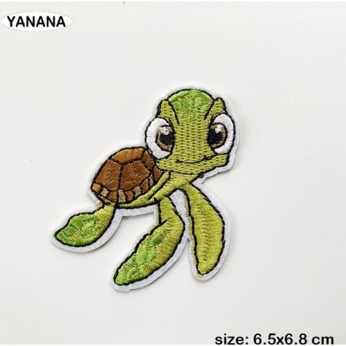 Cartoon sea turtle Iron on Clothing Patches Badges Fashion Embroidery Sequins Apparel Garment Bags T-shirt DIY