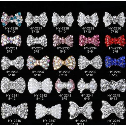 Factory Wholesales Shiny 10pcs 3D Rhinestone Bows Nails Crystal Design bijoux Glitter art Nail Strass ongle Nail Accessories