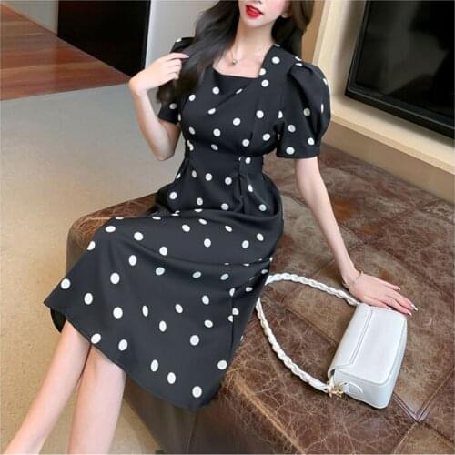 VSUE Summer Elegant Sweet Black Chiffon Dot Print Lace Up Square Collar Puff Sleeve High Waist Slim Knee Length Dress D3060