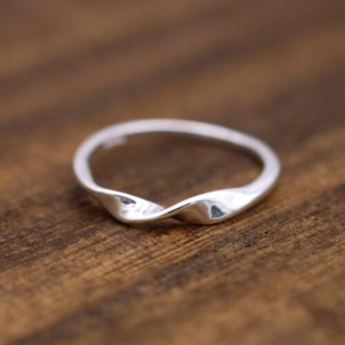 925 Sterling Silver Simple Twisted Knuckle Midi Mid Finger Pinkie Ring A3039