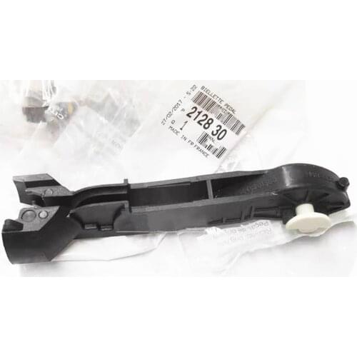 Suitable for Peugeot 206 206CC 207 207CC Citroen C2 Clutch Cable Clamp Clutch pedal linkage OEM: 212830 positioning clip Bracket