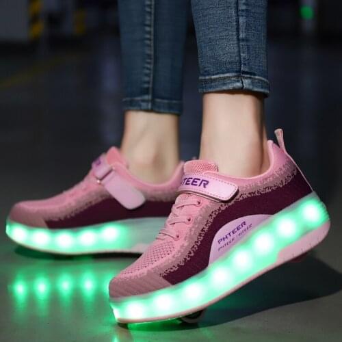 Deformed shoes Flashing Lights Childrens Two-wheeled Invisible Boys Student Roller Shoes Girls Shrinkable Heelys Rechargeable