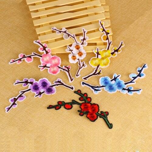 New Rose Foral Flower Sew Iron on Patches for Clothing Applique Embroidery for Clothes Sticker Sewing Patch Repair Accessory