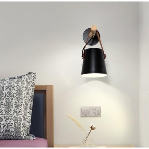 Nordic LED Wall Lamp Wooden Wall Light Living Room Bedroom Study Mirror Light Bedside Wall Lamp Modern Home Decor Light Fixtures