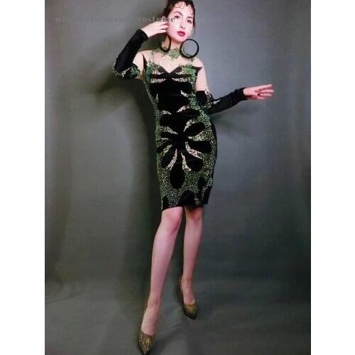 Win performance Cosplay Costumes