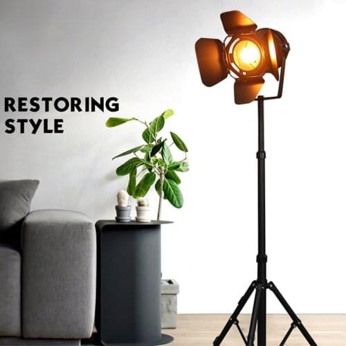 Retro tripod LED single head floor lamp black wrought iron retro floor lamp, used in living room, study, coffee shop, dining roo