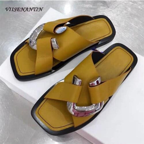 Retro metal buckle open-toed soft-soled slippers summer square toe yellow flat-bottom casual Roman sandals and slippers