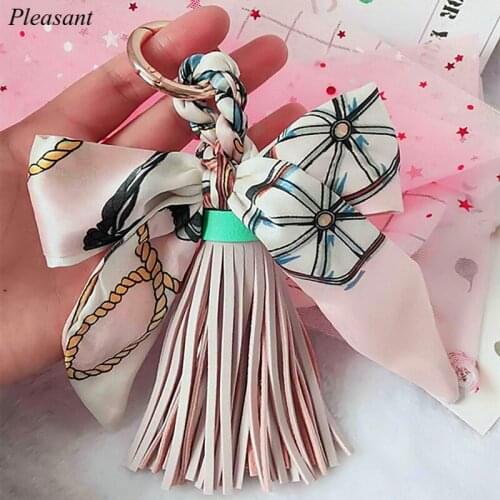 New Fashion Elegant Bowknot Ribbon Keychain Beautiful High Quality PU Leather Tassels Keychains Women Bag Charm Pendant Jewelry