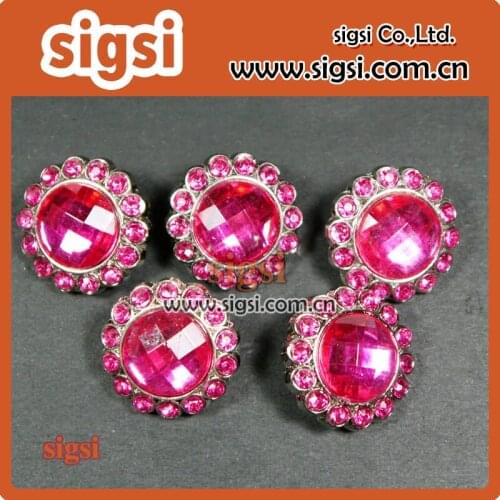 Pink flower shape nice acrylic rhinestone buttons for garments