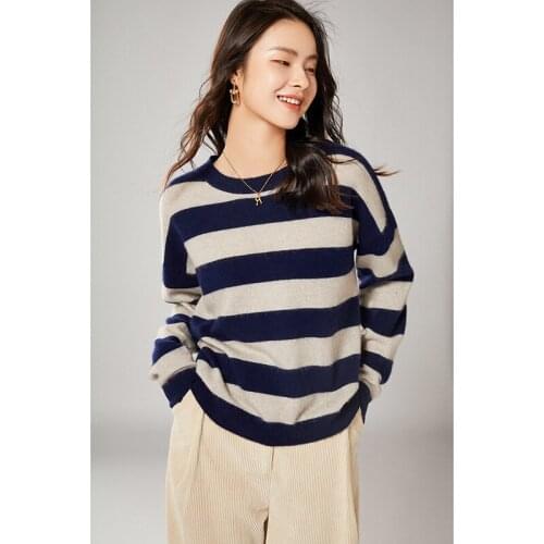 Autumn womens striped casual sweater round neck long-sleeved knitted pullover outer wear loose cashmere sweater