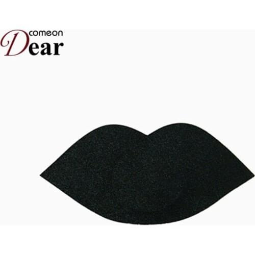 Comeondear 2 Pieces Lips Nipple Covers Breasts Petals Bra Pad NBC009 Red Black Women Hot Sale Sexy Pasties Women For Party Dress
