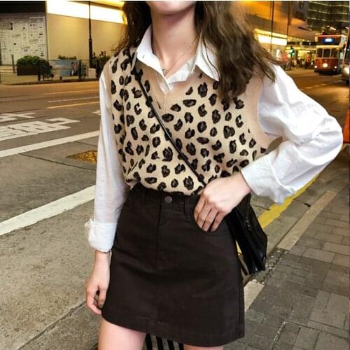 Richkeda Store New 2021 Leopard Vest Knitted Female Vintage Oversize Spring Autumn Women Vest Wool Sweater Vests Poullovers