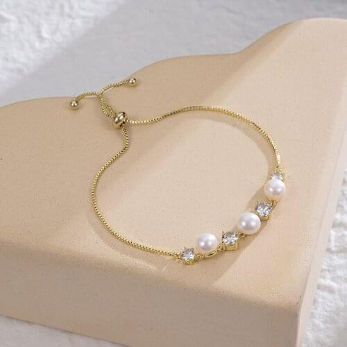 Dorado 2021 Hot Sale Shiny Zircon Imitation Pearl Bracelet For Women Classic Gold Color Metal Bangle Jewelry Favorite Gift