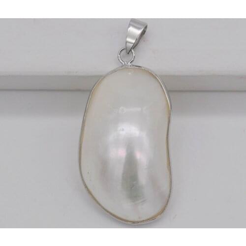 Natural White Pearl Shell Pendant Fashion Jewelry For Woman Gift S146