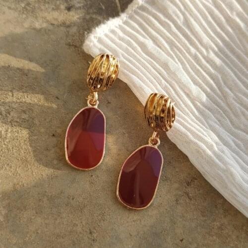 Korean Temperament Metal Texture Retro Style Lady Charm Ear Clips Wine Enamel Geometric Red Water Drop Shape Clip on Earrings
