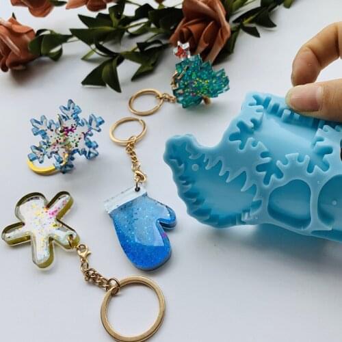 1PC Christmas Series Crystal Epoxy Earrings Keychains Decorative Pendant DIY Handmade Craft Jewelry Making Silicone Molds