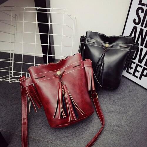 Dermis Artizan Women's Shoulder Bags