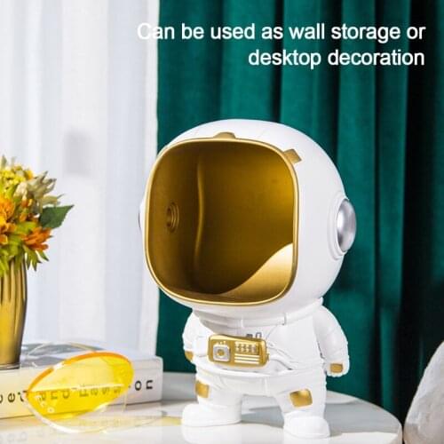 Multifunction Astronaut Tissue Holder Can Hold Tissue Creative and Lovely Shape Can Decorate Home Improve Popularity