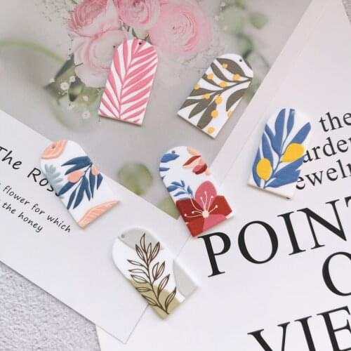 Diy jewelry making 30pcs/lot Relief forest pattern print geometry Arched shape acrylic beads fit earring/keychain accessory