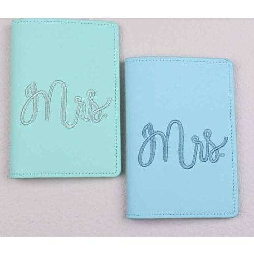 Blue Green Mr Mrs Lover Couple Passport Cover Embroidery Letter Women Men Travel Wedding Passport Cover Holder Travel Case AN21