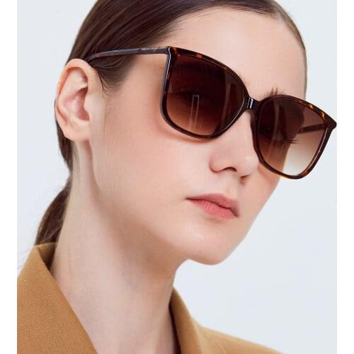 2021 Brand Design New Sunglasses Female Fashion Cat Eye Large Frame Sun Glasses Men Vintage Plastic High Quality EyeGlasses UV