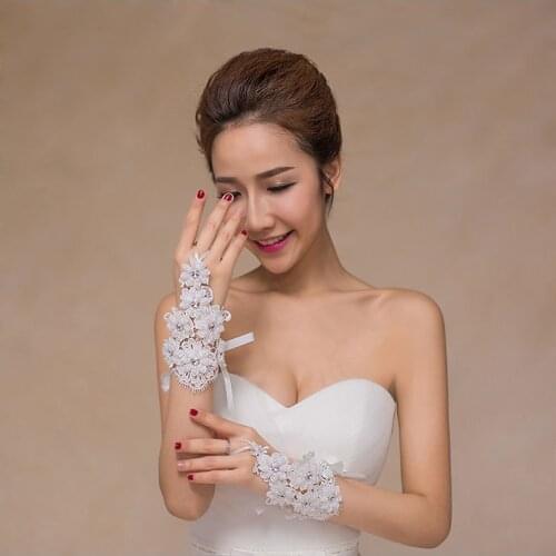Wedding Accessories Women Flowers Cheap Fingerless Bridal Glove New Bride Gloves 2021in stock