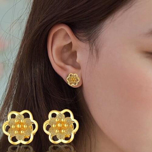 New Product Launch Distribution, 2020 New Fashion Earrings Gold Hollow Flower Earrings Women Jewelry Wholesale Cheap Marketing