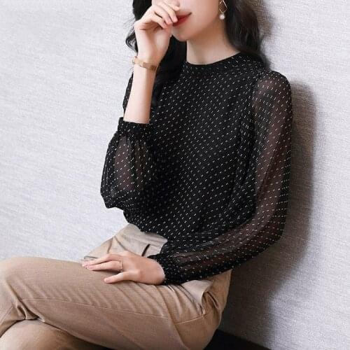 Womens Spring Autumn Style Ice Silk Blouses Shirts Womens O-neck Polka Dots Long Sleeve Casual Tops SP654