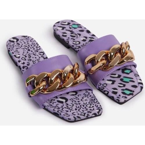 2021 Summer New 43 Size plus Size Beach Shoes Faux-Metallic One-Line Leopard Print Flat Sandals