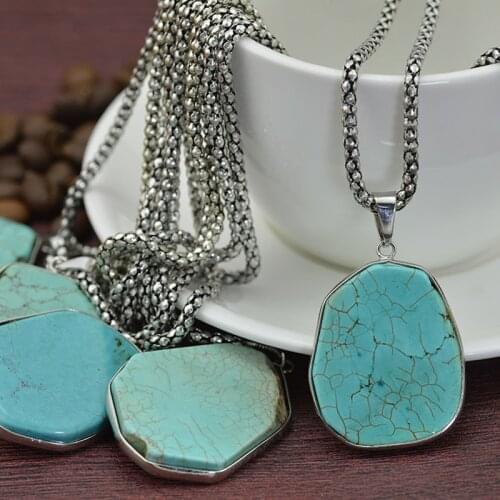 Retro Reiki Ethnic Green Turquoises Pendant Necklaces Vintage Raw Rock Big Size Mineral Choker Chain Necklaces for Women Male